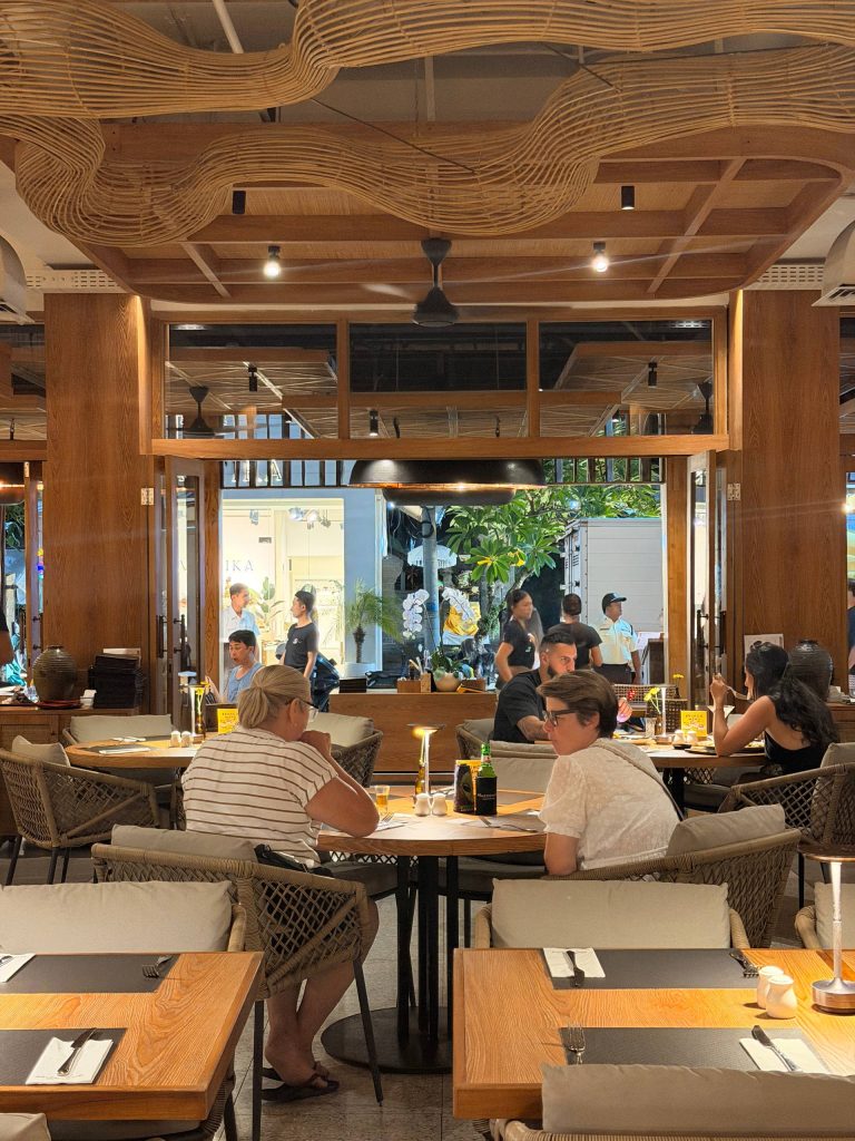https://mozzarella-resto.com/wp-content/uploads/2026/06/drive-1xtrG1tUytxwGHjw5iuQ7dLY0J3ETo1eW-768x1024.jpg